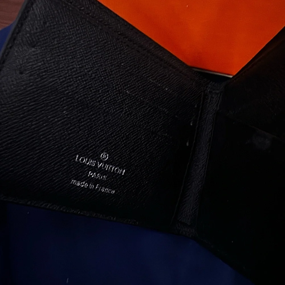 Lv wallet - Picture 4 of 5